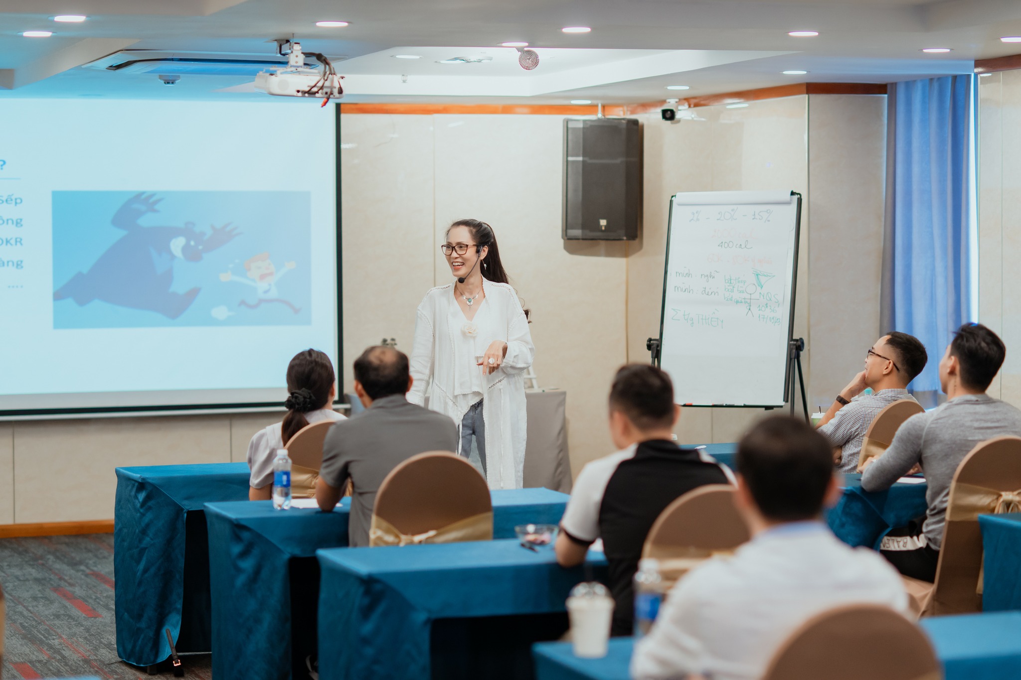 “Be the Change – Hãy là sự thay đổi!” cùng TS Nguyễn Hồng Phương