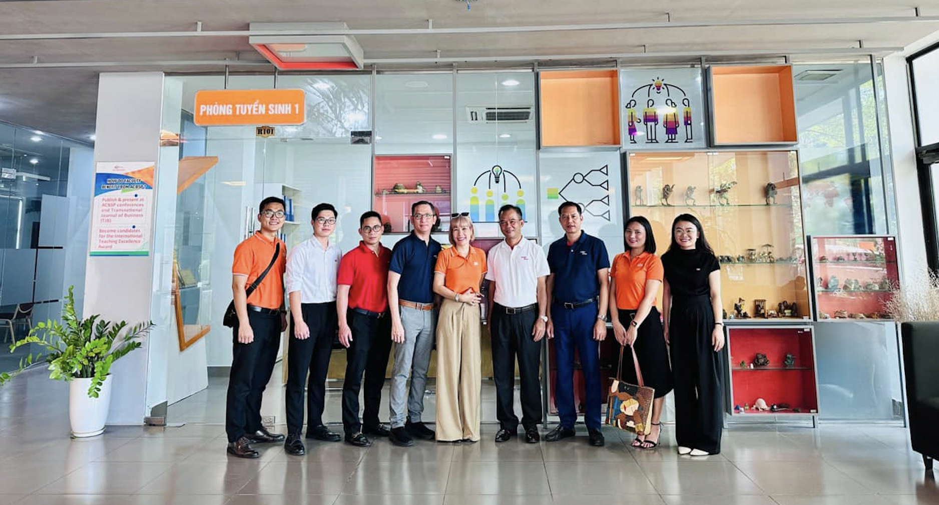 Vinh dự đón tiếp đại diện Vietjet Air tại Đại học FPT Hoà Lạc