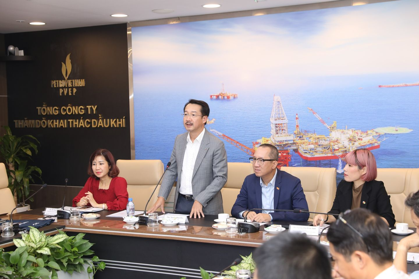 Khai giảng khoá đào tạo dành cho cán bộ quản lý cấp trung PVEP