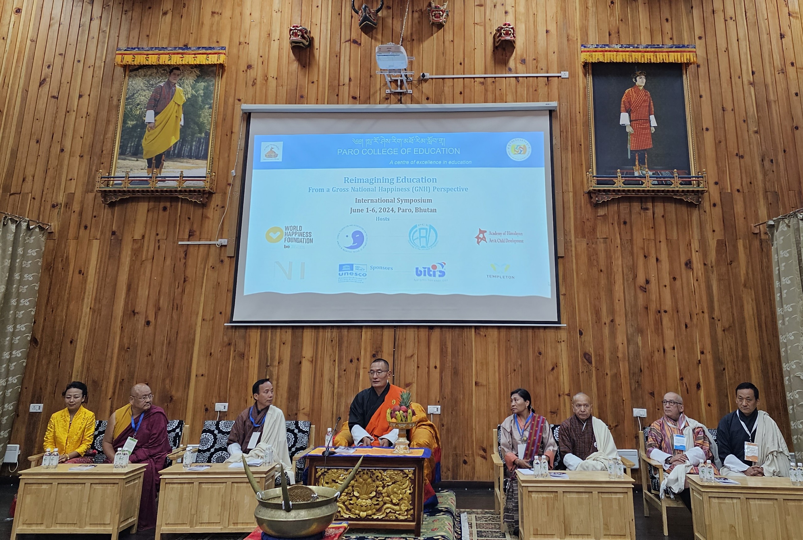 Người FSB tham gia trình bày tham luận tại Hội nghị chuyên đề giáo dục 2024 Bhutan