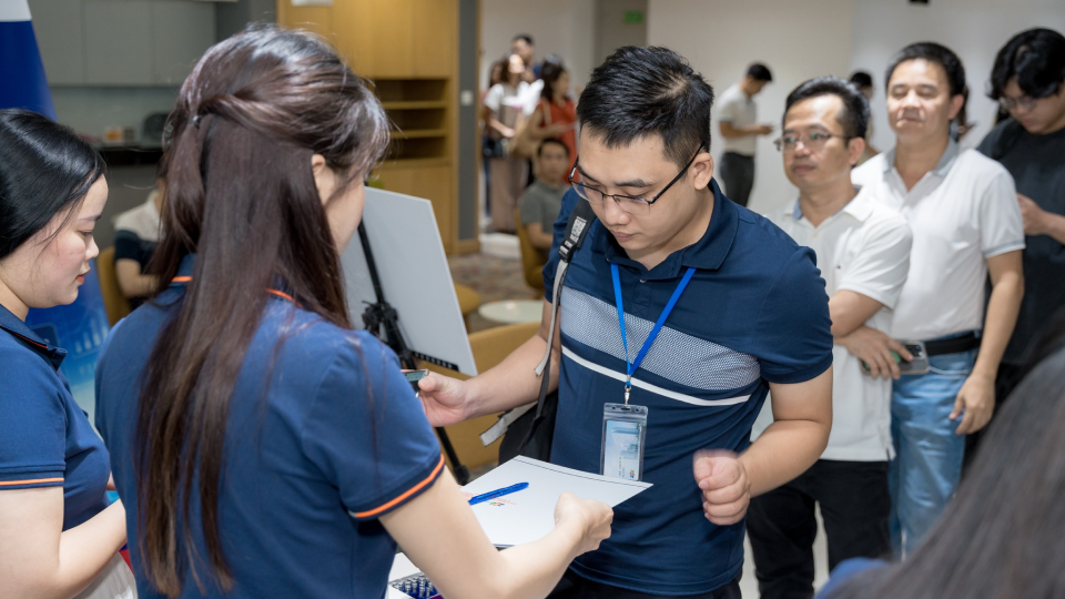 Nét đẹp thầm lặng trong những sự kiện của FSB