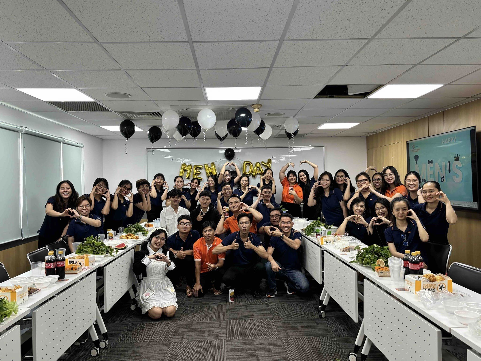 Tưng bừng Men’s Day nhà FSB trên khắp mọi miền