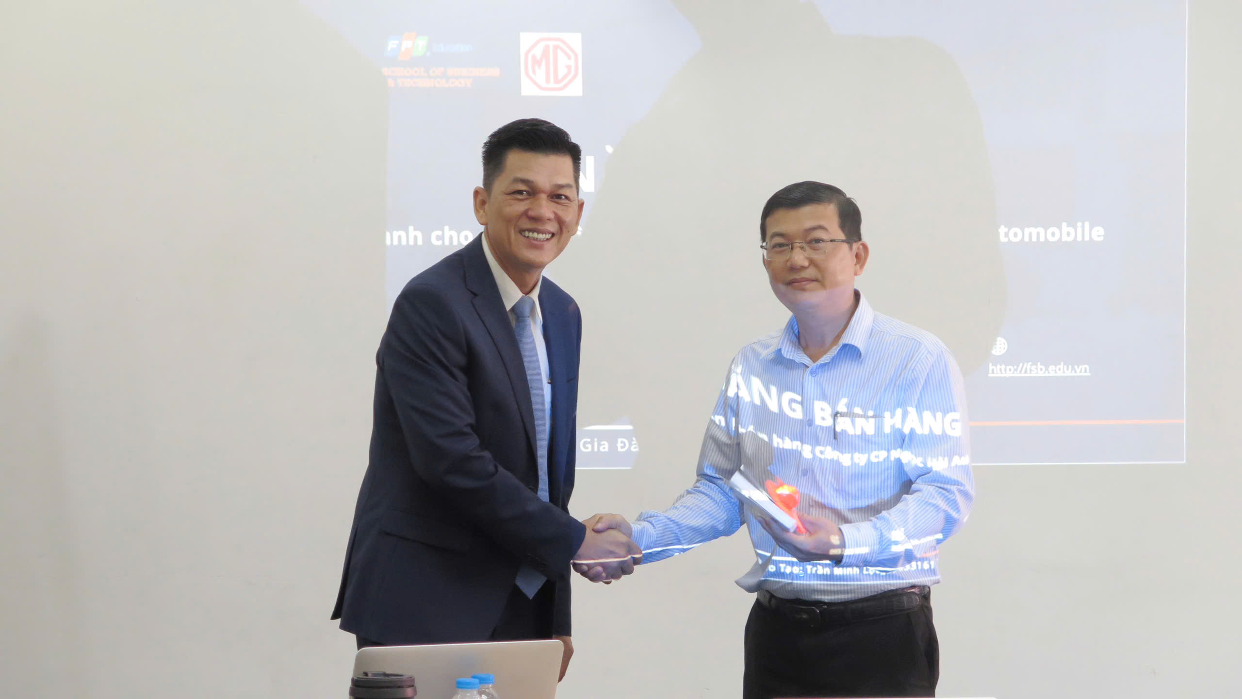 Khai giảng chương trình “Kỹ năng bán hàng” Công ty Cổ phần Ngọc Hải Automobile