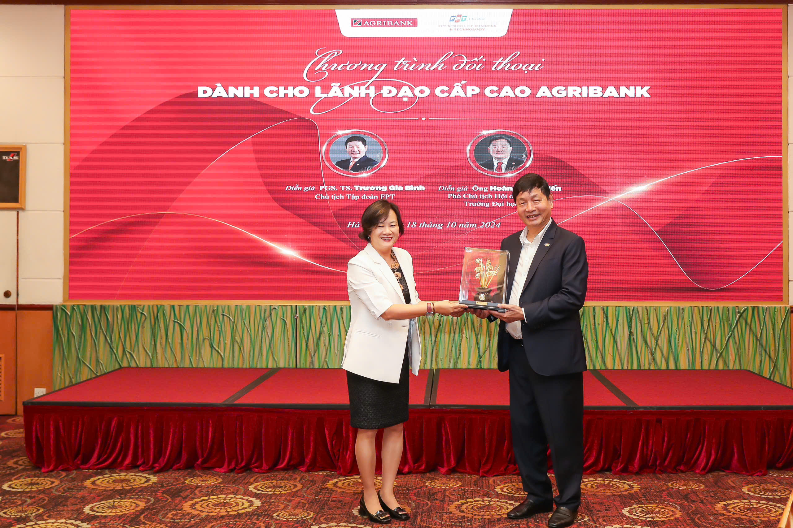 Lãnh đạo FPT đồng hành cùng Agribank trong hành trình chuyển đổi số