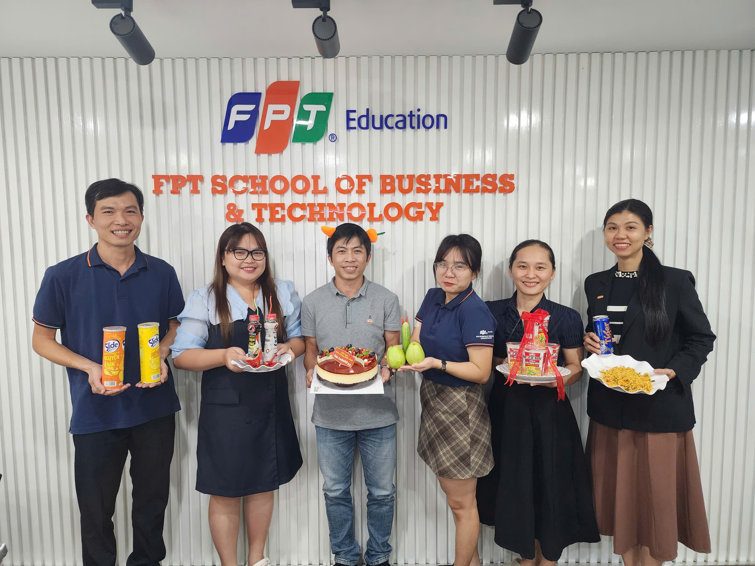 Sinh nhật “thế kỷ” FSB HCM có gì?