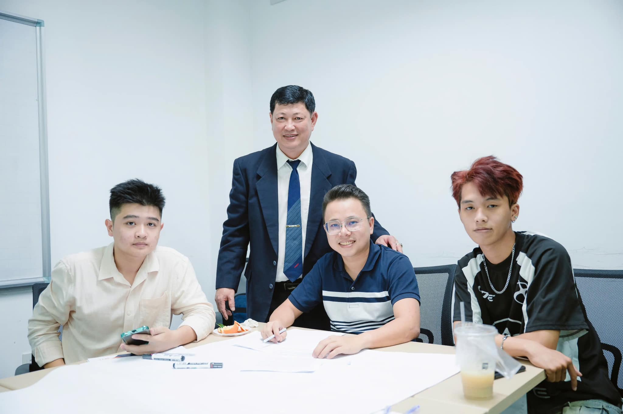 FSB Cần Thơ sôi động với MBA Trial Class cùng TS. Lê Quang Khôi