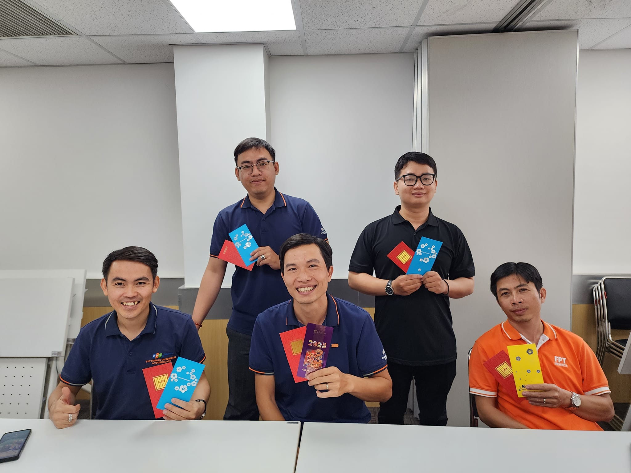 Ngày đầu xuân rộn ràng – khai xuân tưng bừng cùng FSB HCM