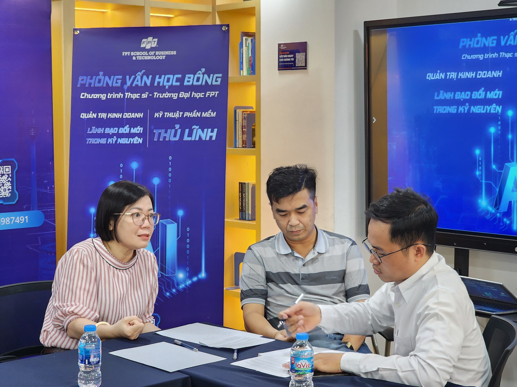 Những ứng viên tìm năng tỏa sáng trong vòng phỏng vấn học bổng MBA & MSE tại FSB HCM