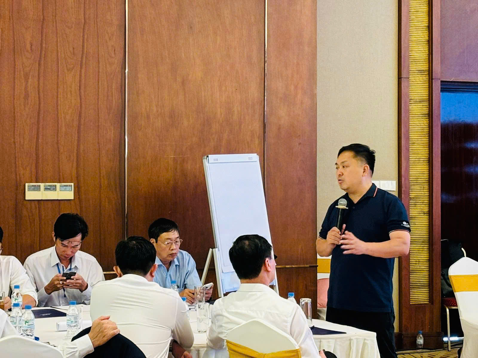 FRTC B2B x Bảo hiểm Nhân thọ: Khai giảng chương trình huấn luyện lãnh đạo “Hai Ngày Một Đêm”