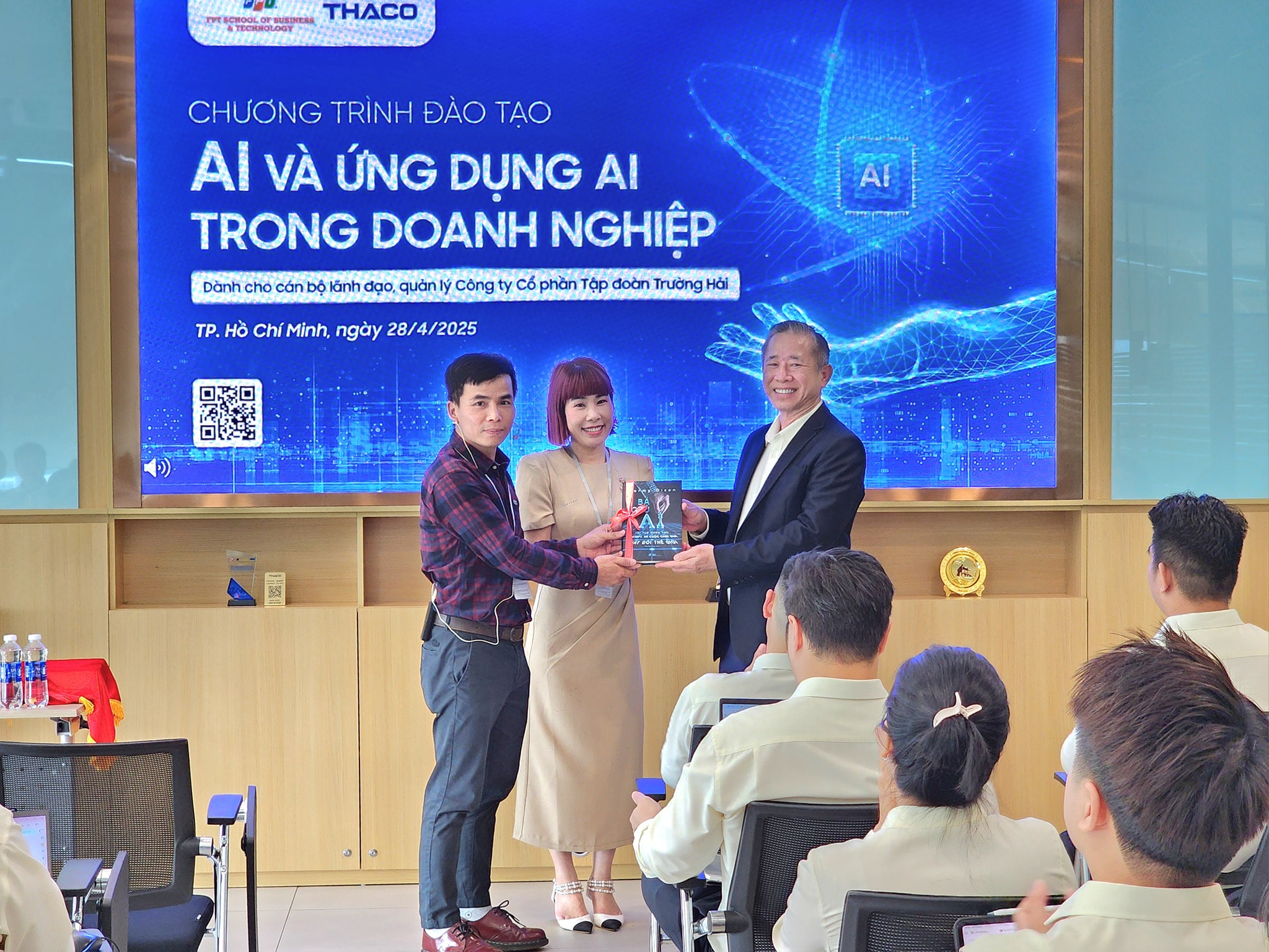 Tầm nhìn AI cho THACO: Tổng Giám đốc Phạm Văn Tài nhấn mạnh tại lễ khai giảng