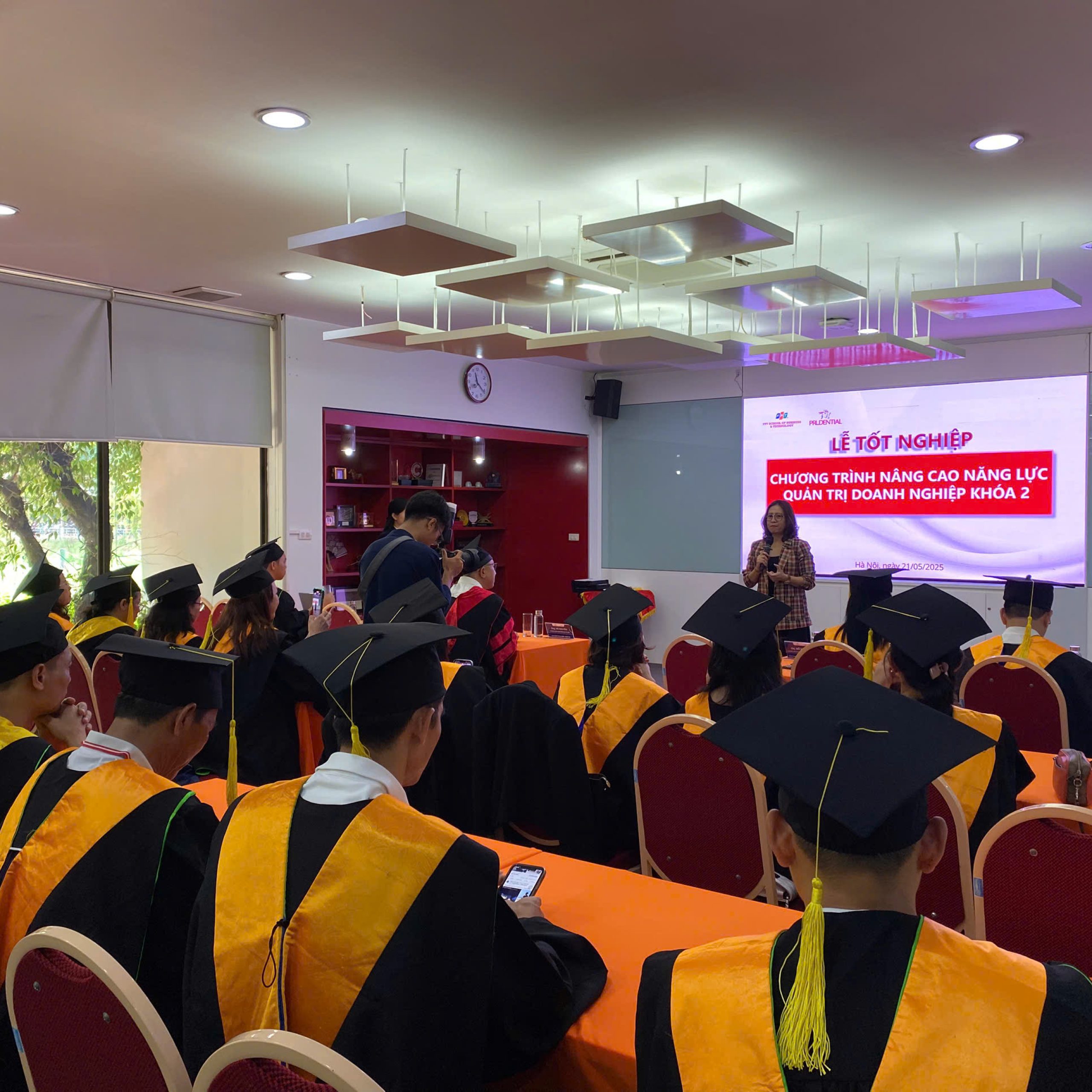 Lễ bế giảng của khóa học Prudential – Đầy ắp tình cảm trải dài 3 miền