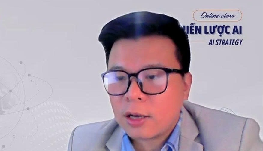 AIS34 Online chính thức khai giảng: Hơn 40 lãnh đạo trên cả nước cùng học về chiến lược AI