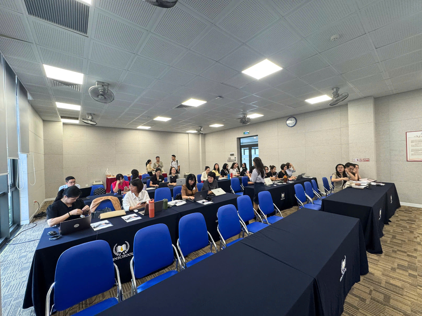 FRTC B2B x Vinschool: Cảm hứng AI lan tỏa cùng các nhà lãnh đạo Vinschool!