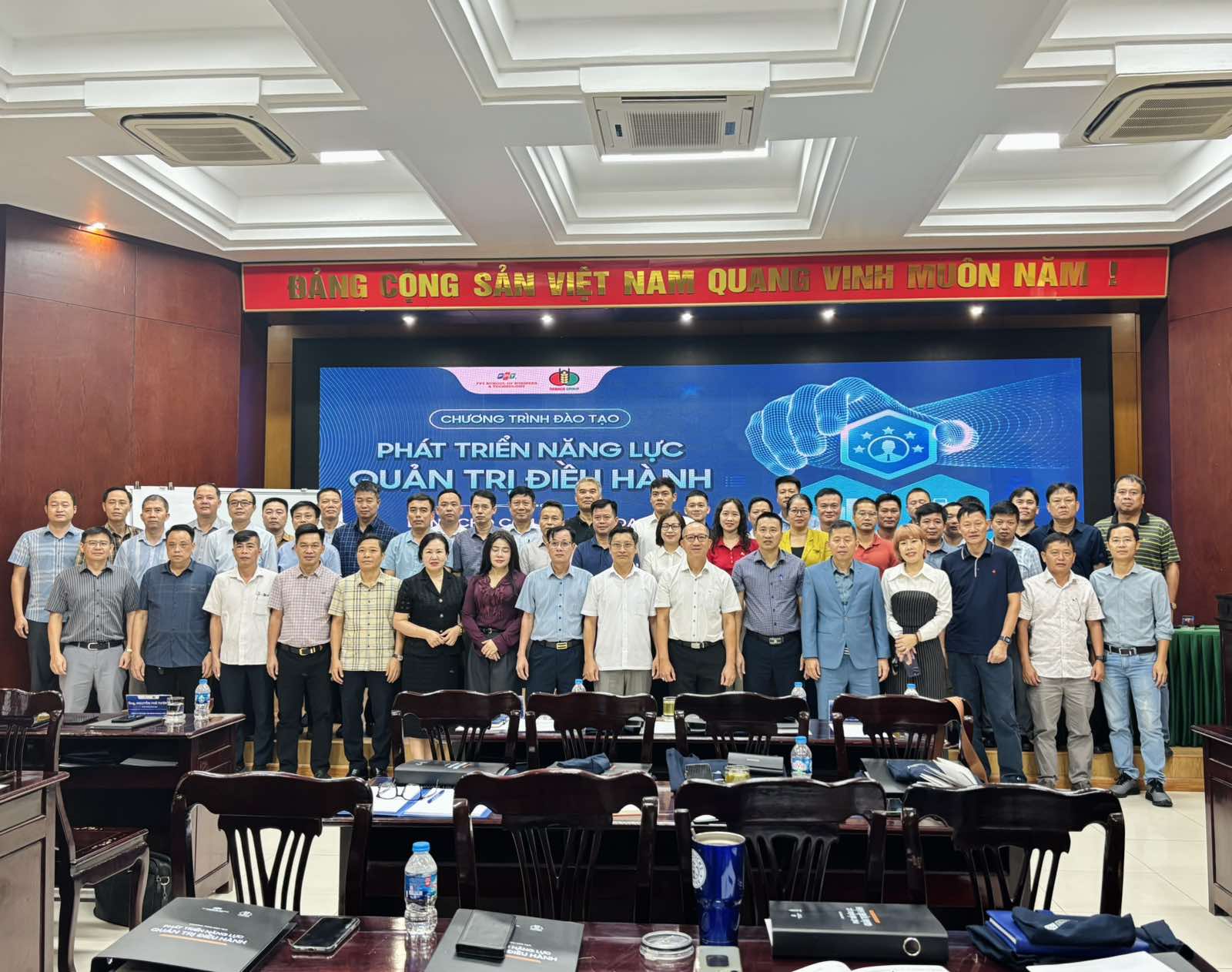FRTC B2B x DABACO: Khai giảng Khóa học “Phát triển năng lực quản trị điều hành”
