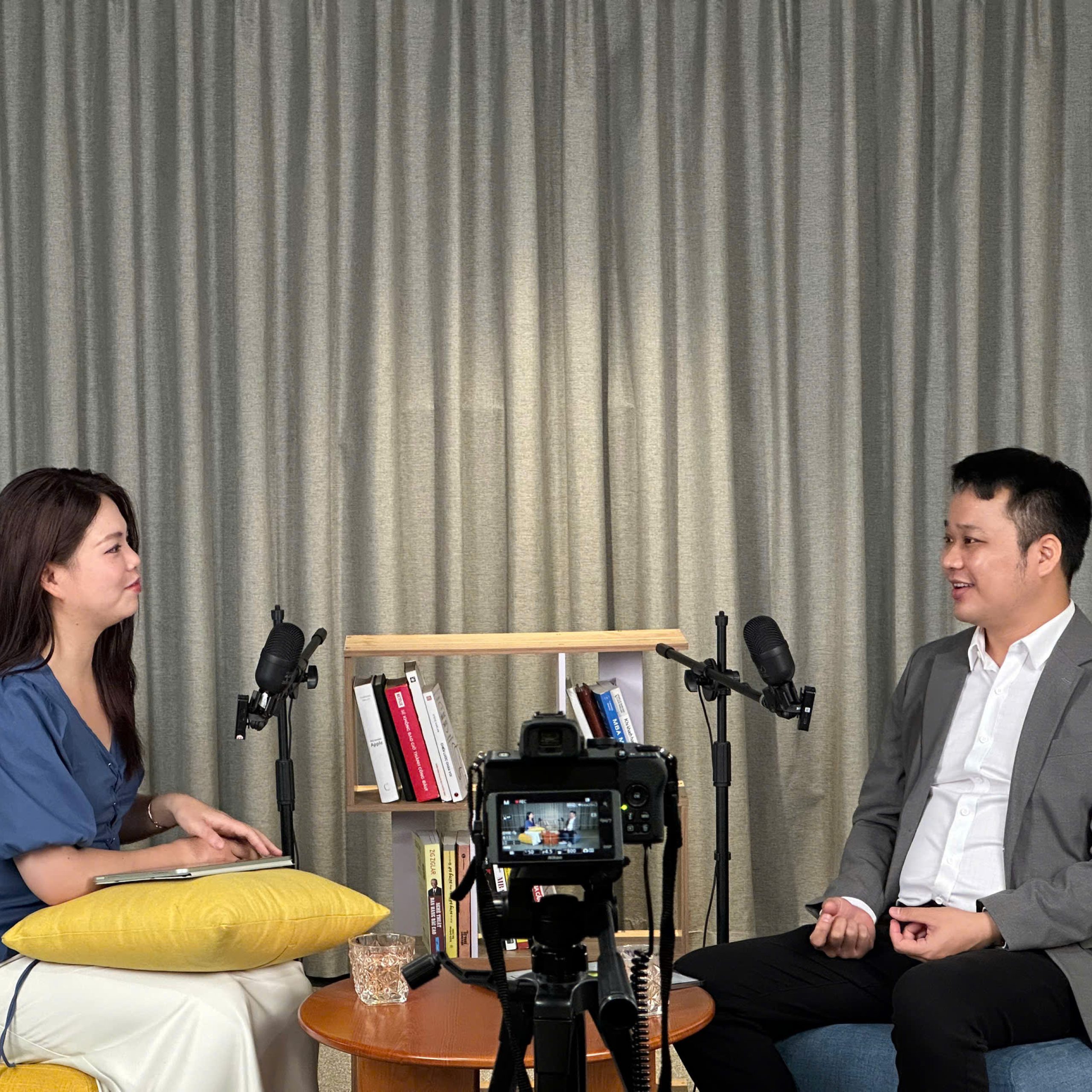 PR HO triển khai Podcast cùng Học viên MSE