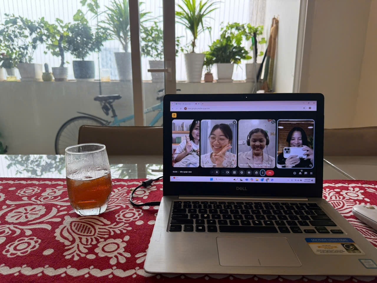 Gửi Yêu Thương Từ Miền Trung – Miền Nam Đến Hà Nội Những Ngày Mưa