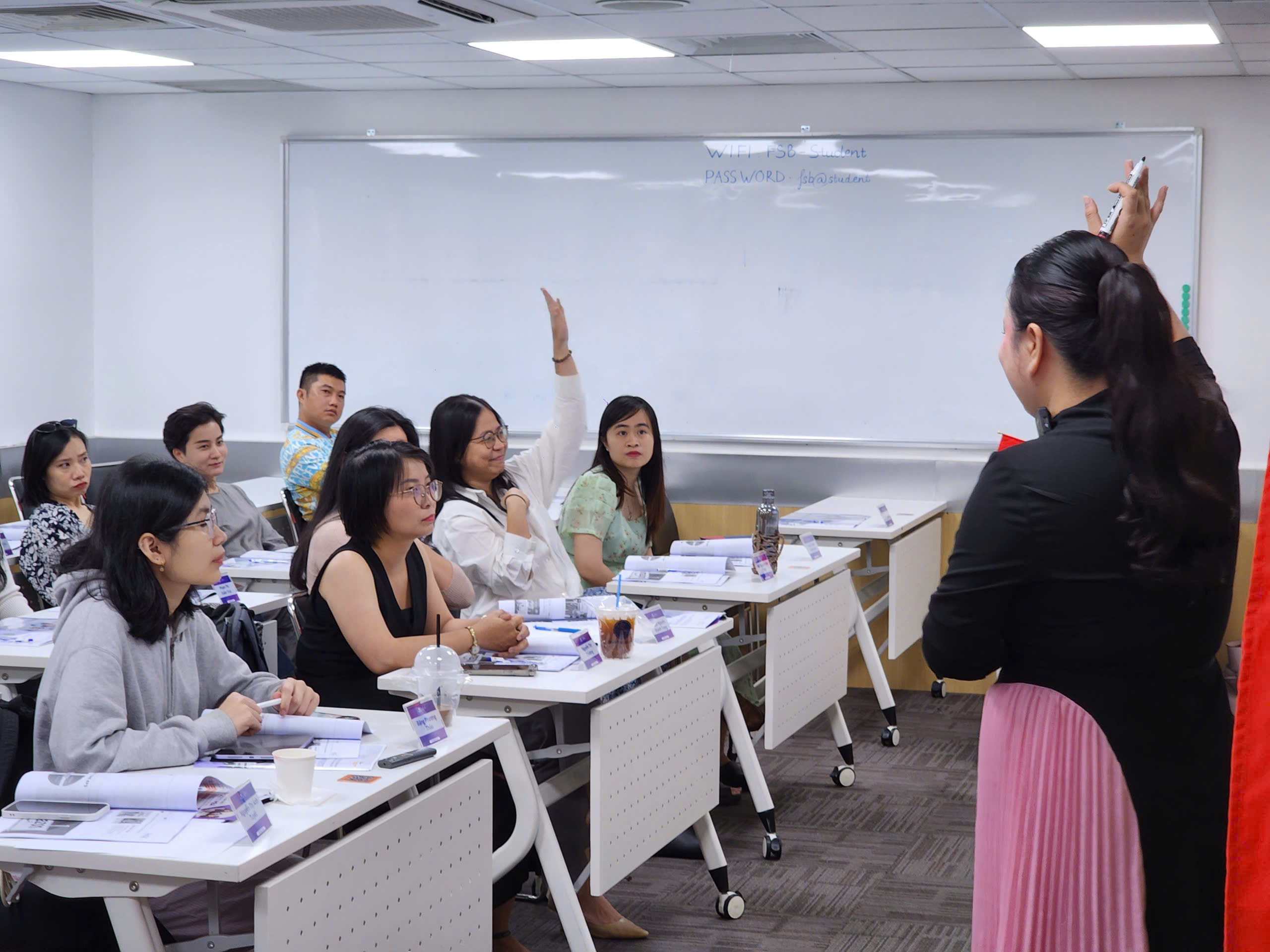 Cuối tuần “rực lửa” của Team Tuyển sinh Master FSB HCM!