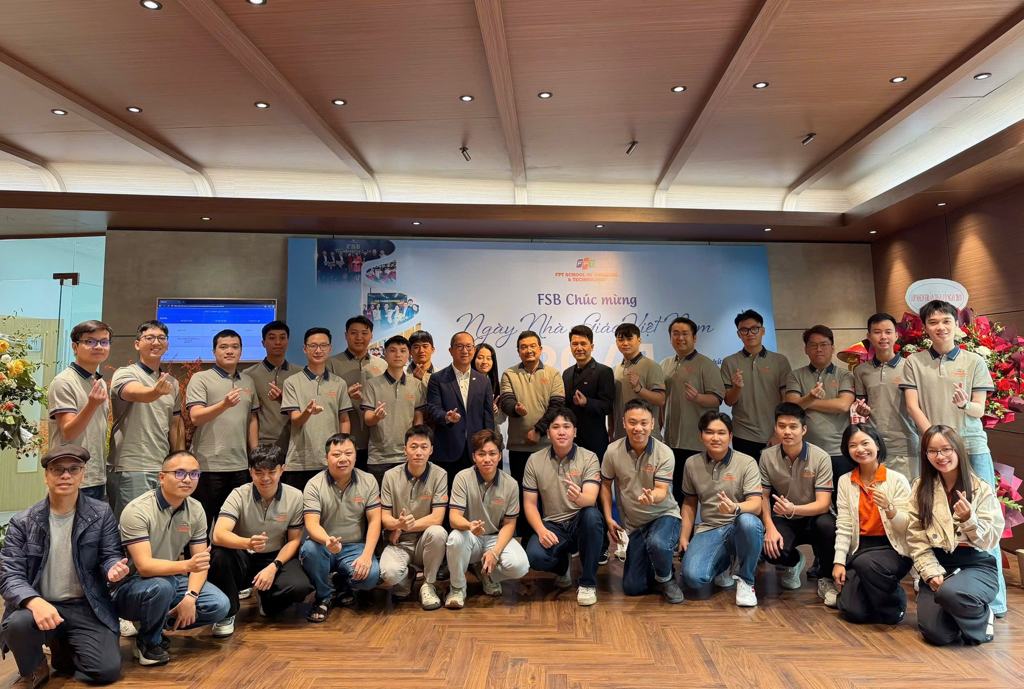 Khởi động buổi học đầu tiên lớp MSA36HN