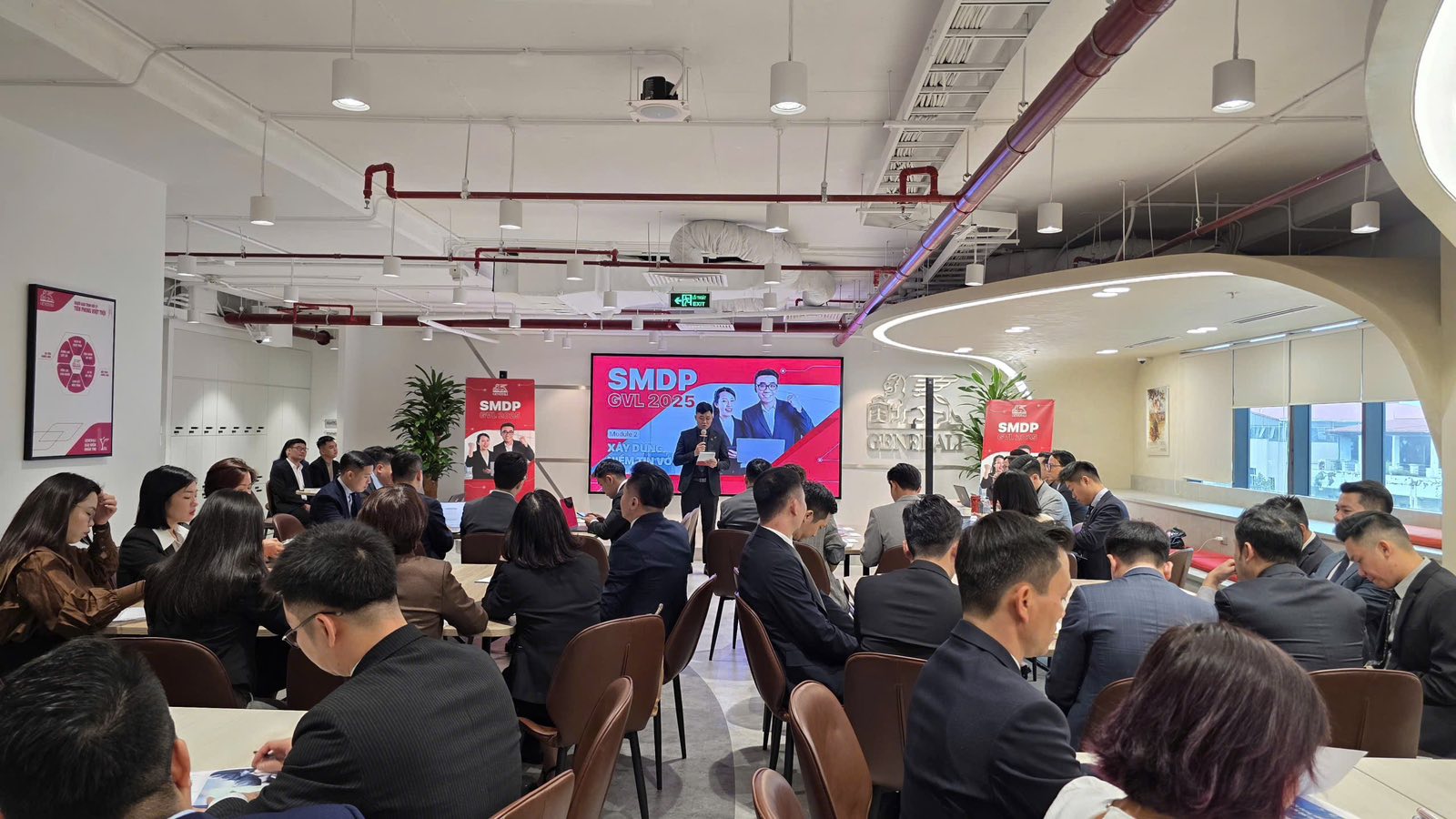 🎉 Chúc mừng FRTC B2B khai giảng chương trình đào tạo dành cho Generali Việt Nam 🎉