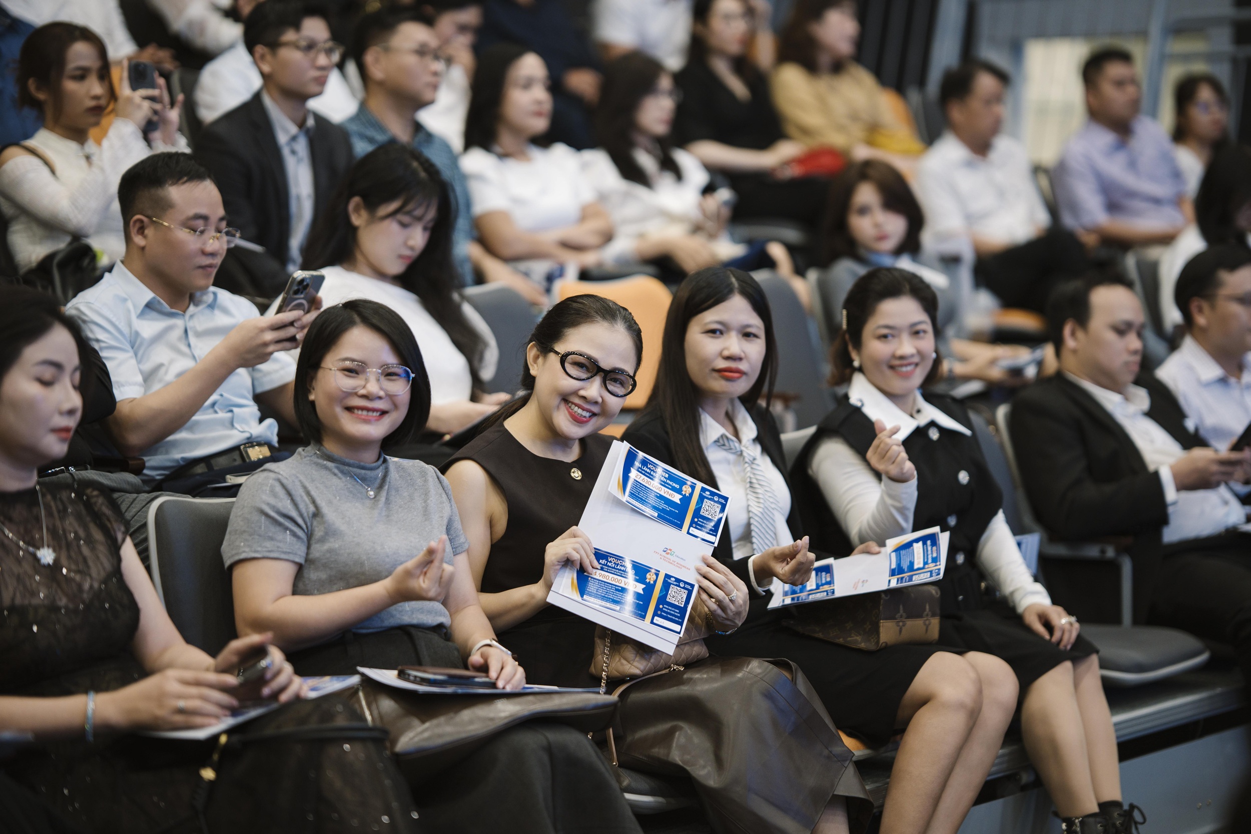 Phấn khởi đầu năm cùng Lễ Tốt nghiệp Global MiniMBA TP. Hồ Chí Minh