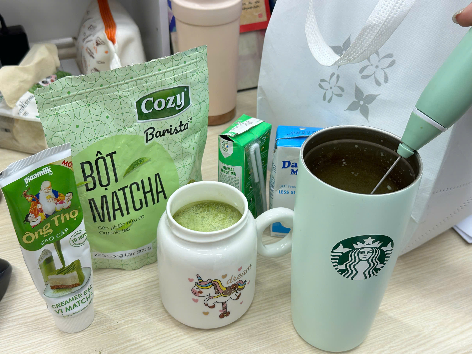 Mở tiệm Matcha … Bà Vân