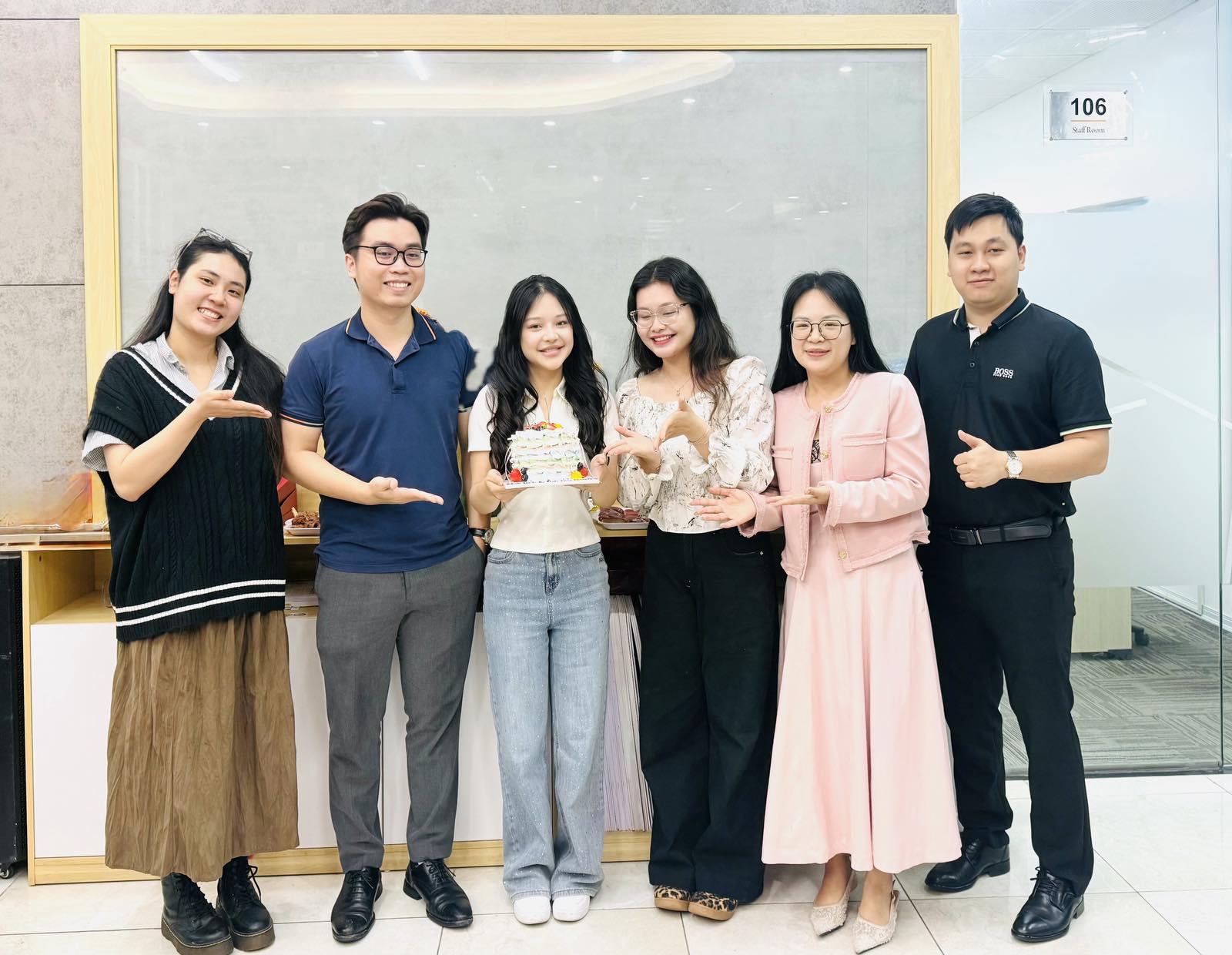 Chúc mừng sinh nhật công chúa HươngKVN R&D