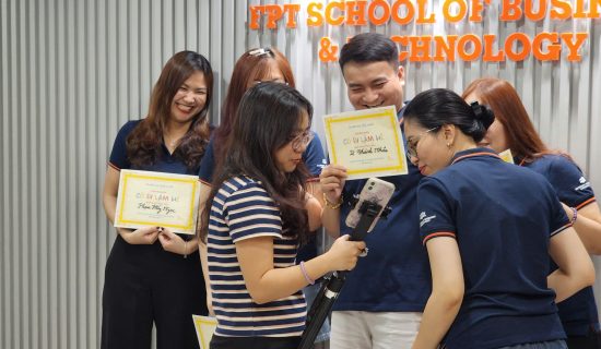 Khởi đầu mùa hè rực rỡ cùng FPUB HCM