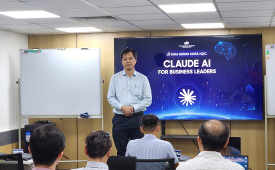 Chào đón những học viên đầu tiên của Claude AI tại FSB TP HCM!