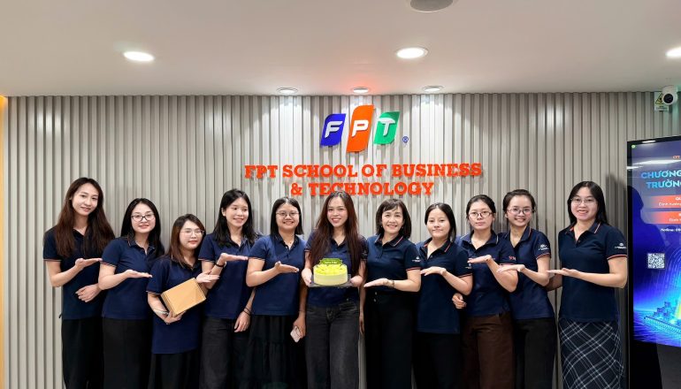 Happy Birthday Ms Lorra – Tuổi mới rực rỡ, niềm vui nhân đôi
