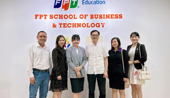 [Sử ký FSB] Đã có nơi làm việc nào mà bạn coi như gia đình thứ 2 của mình chưa? 