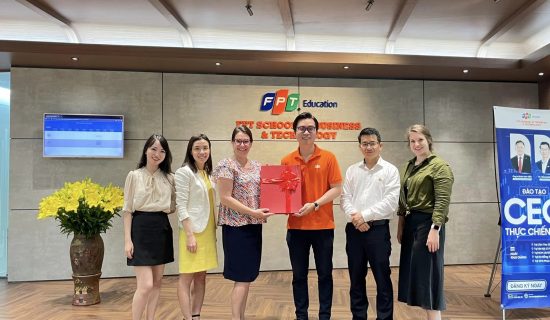FSB chính thức ký kết MOU với Đại học Nebraska Omaha, USA