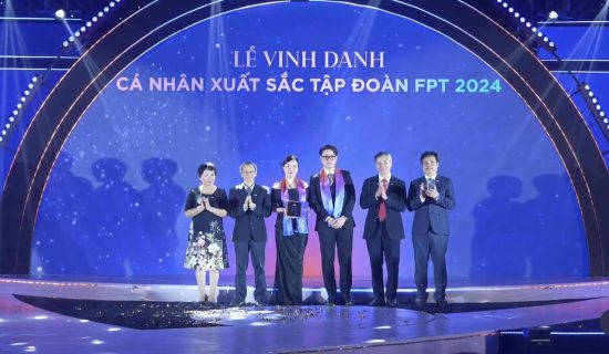“Ngôi sao” Trần Thùy Linh tỏa sáng lấp lánh trên bầu trời Top 100 FPT 2024
