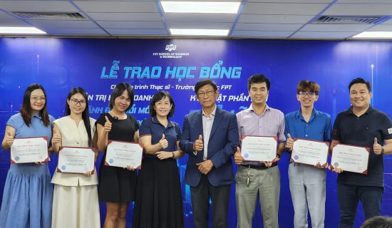 Cô giáo tiếng anh gây bão mạng là Tân Học viên SEMBA HCM kỳ này!