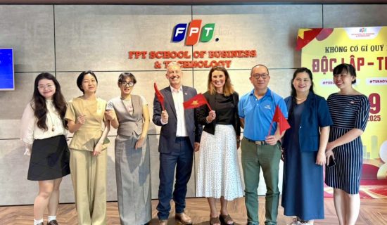 FSB – Leeds Beckett University: Thắt chặt hợp tác, nâng cao chất lượng đào tạo