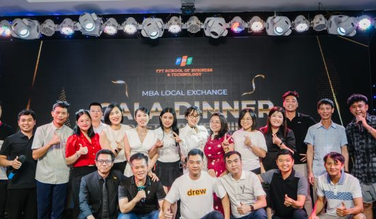 Khi thầy trò MBA FSB hòa nhịp – Học cháy và chơi hết mình