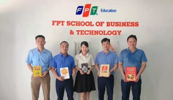 [Sử ký FSB] Chuyện những người một nhà …