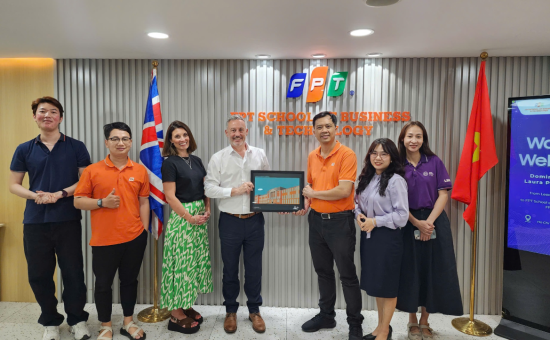 FSB đón tiếp đại diện Leeds Beckett University & Leeds Business School