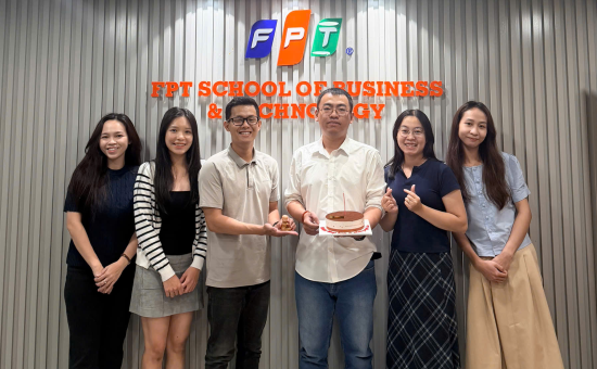 Một bữa sinh nhật thật ấm áp của Mr HuyBQ và những người bạn!