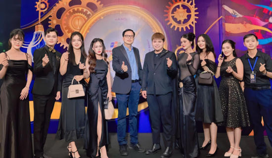 Làm việc hết sức, chơi hết mình – Chỉ có thể là người FSB