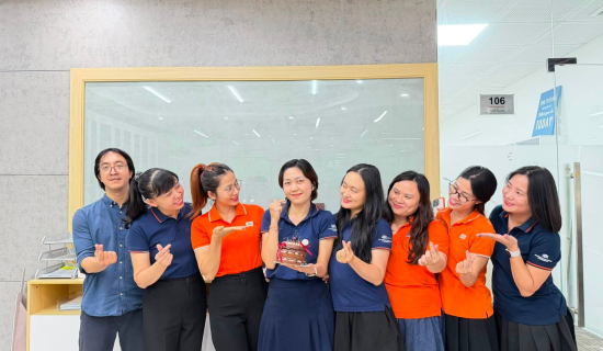 Chúc mừng sinh nhật chị Vân Vi Vu 