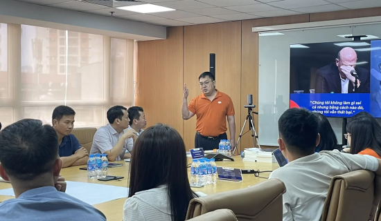 FRTC B2B Tổ Chức Hội Thảo “Chiến Lược Cạnh Tranh Tổng Quan Trong Kinh Doanh”