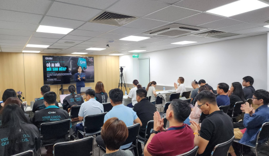 Gần 200 học viên FSB cùng tìm lời giải cho bài toán quản trị đội ngũ trong kỷ nguyên AI