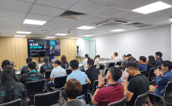Gần 200 học viên FSB cùng tìm lời giải cho bài toán quản trị đội ngũ trong kỷ nguyên AI