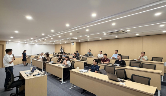 Team FPUB nối chuỗi quá cháy – AIS60HN chính thức khai giảng