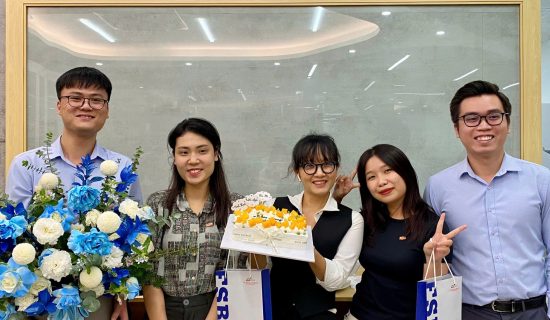 Đón tuổi mới cùng đại gia đình FSB – Hạnh phúc ngập tràn