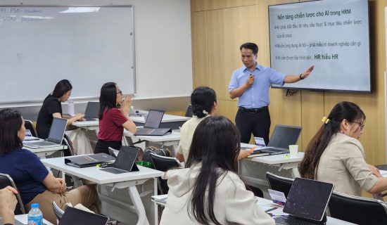 “AI Nhân sự – Chiến lược và Ứng dụng” chính thức khai giảng khóa đầu tiên