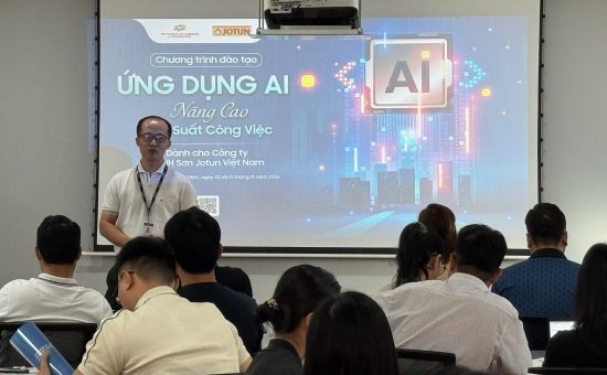 FSB đồng hành cùng Jotun Việt Nam triển khai “Ứng dụng AI – Nâng cao hiệu suất công việc”