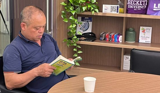 Người gác cổng tri thức phiên bản real life