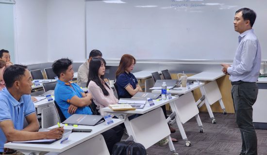 Khai giảng GMM92HCM & AIS50HCM | Những ngày “mùa gặt hái” rộn ràng tại FSB HCM